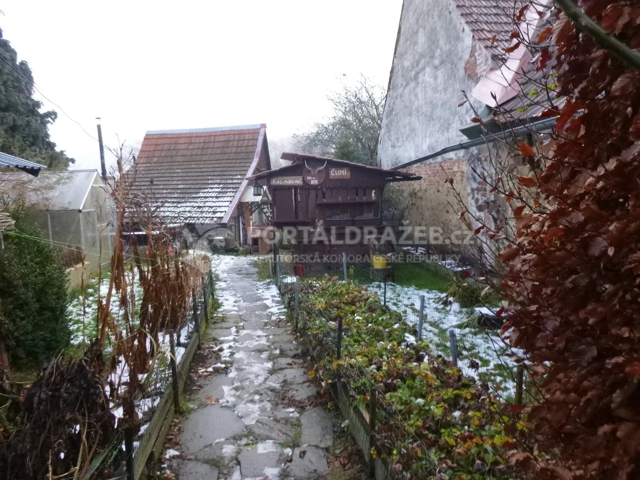 Podíl 1/3 na pozemcích s nezapsanou stavbou v k.ú. Přídolí, okr. Český Krumlov