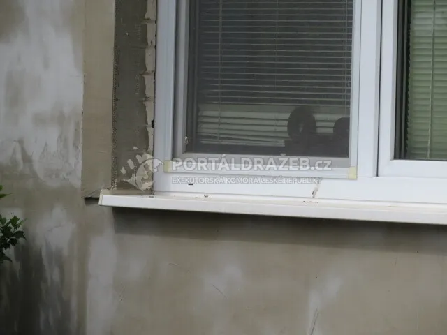 Dražba podílu id. 1/12 na RD se zahradou v obci Vracov, okres Hodonín