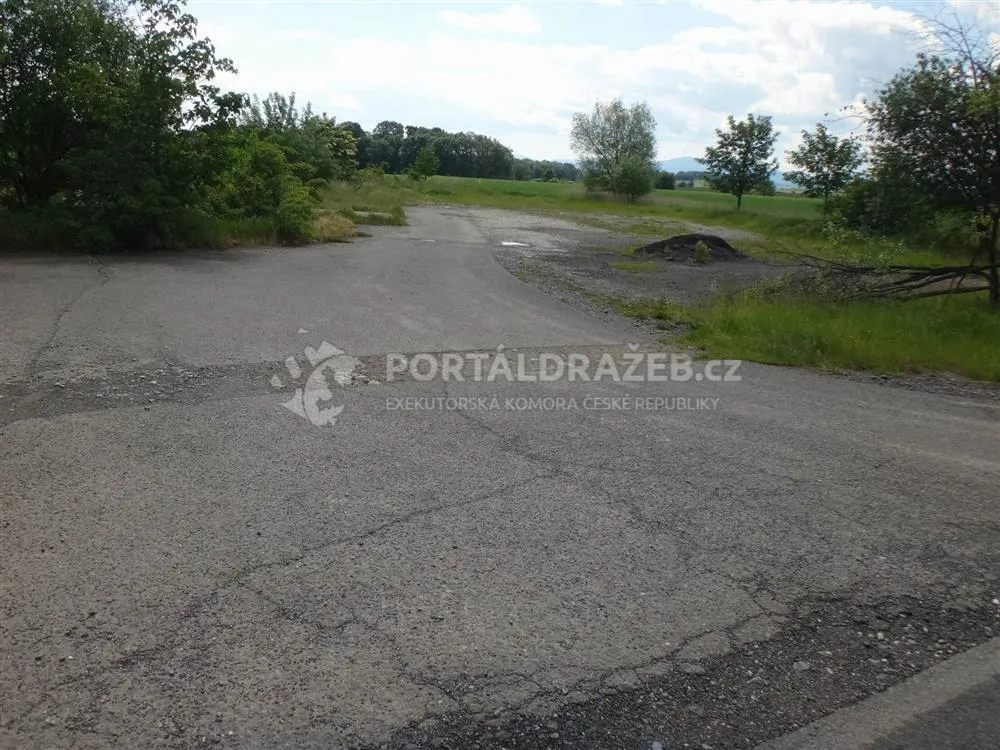 Dražba pozemků v Javorníku, okres Jeseník