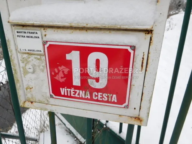 Rodinný dům s pozemky v obci Nejdek, Karlovy Vary
