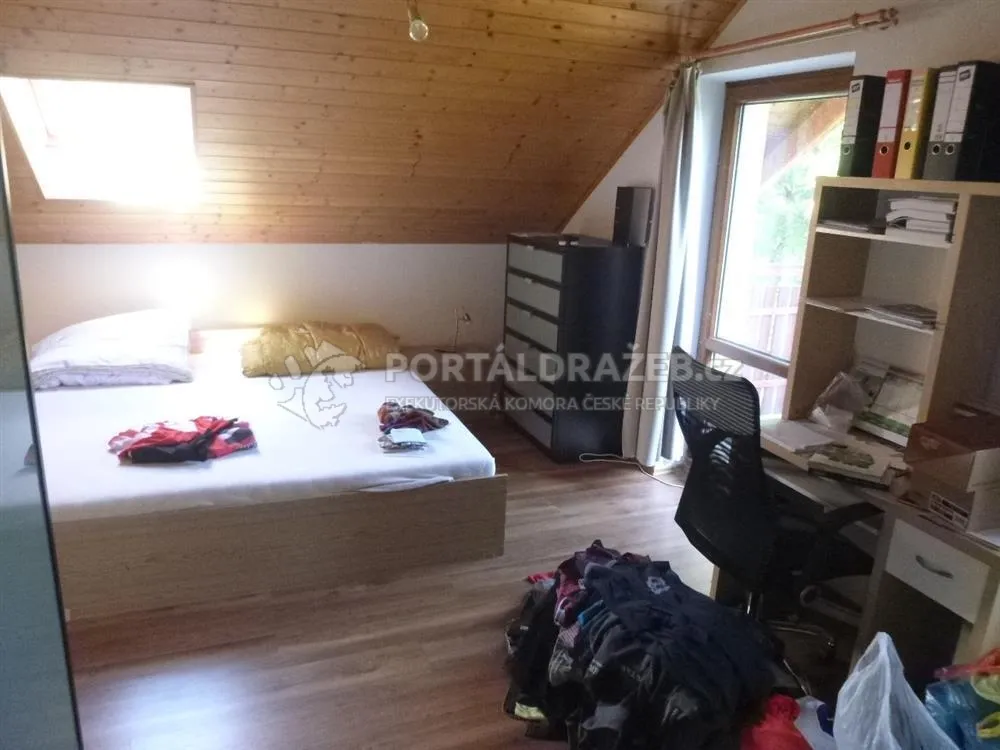 Objekt v obci Červený Újezd, okres Benešov