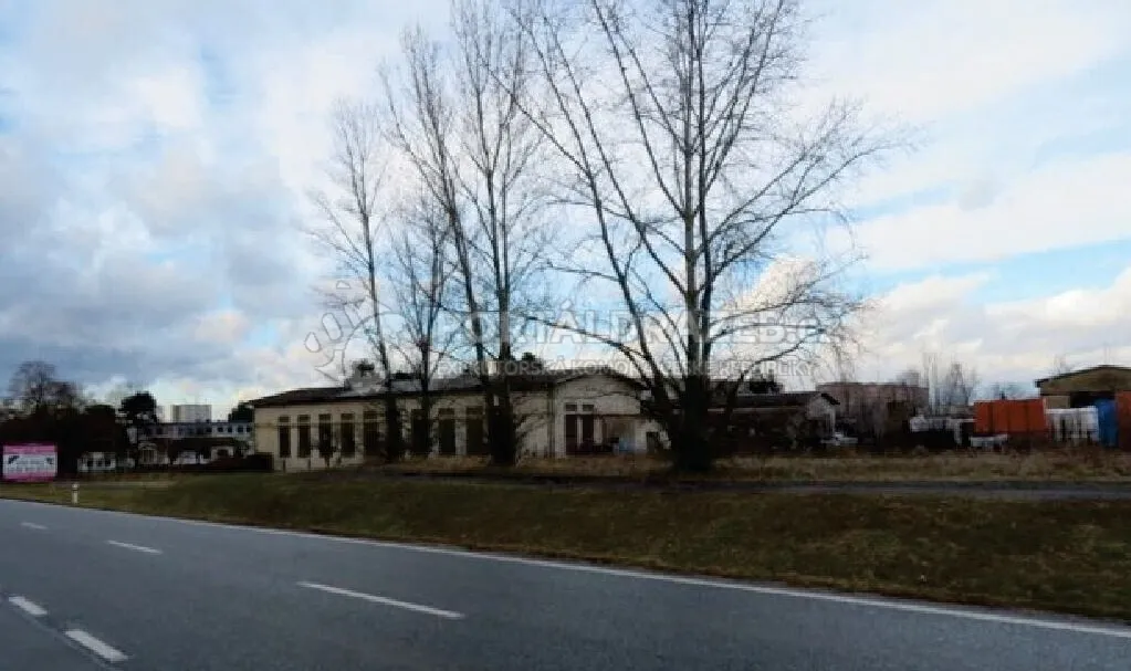 podíl 1/3 pozemku ve Veselí nad Moravou, okres Hodonín