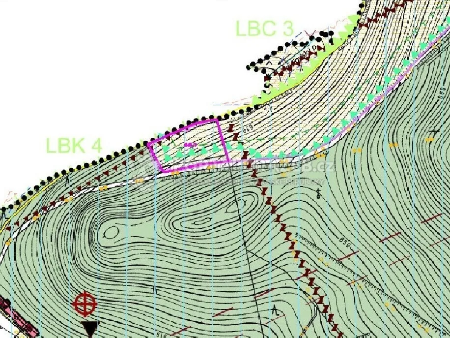 Pozemek o velikosti 10344m2, Křenov u Kájova