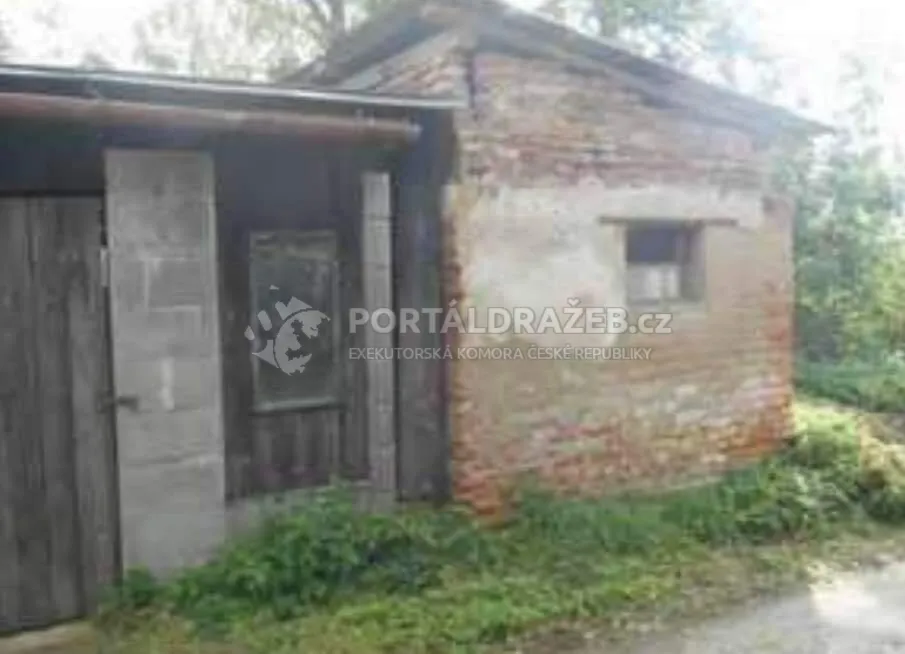 Rodinný dům , Dubenec, podíl 1/20, opakovaná dražba