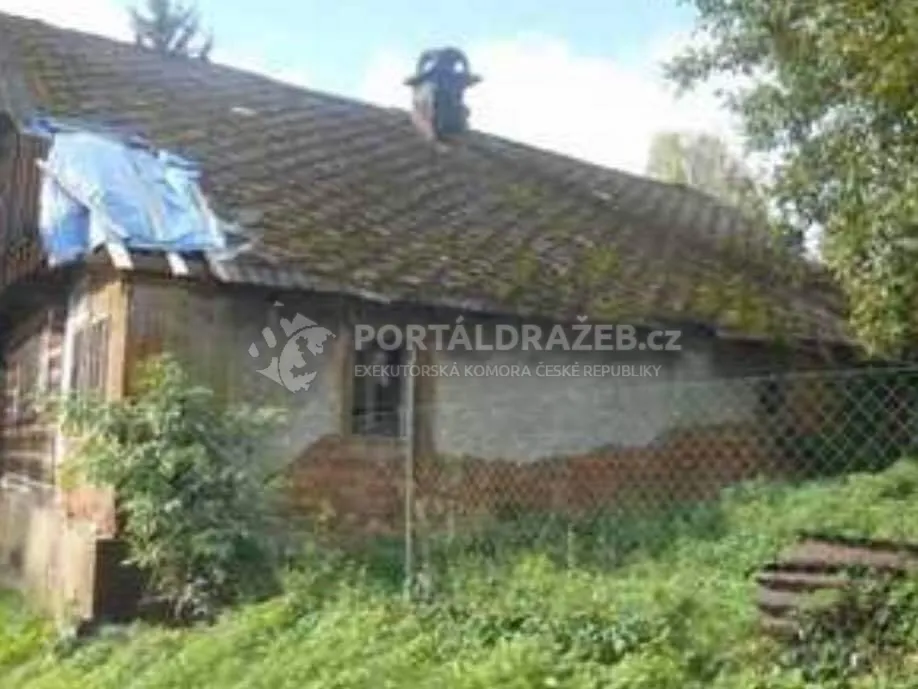 Rodinný dům , Dubenec, podíl 1/20, opakovaná dražba