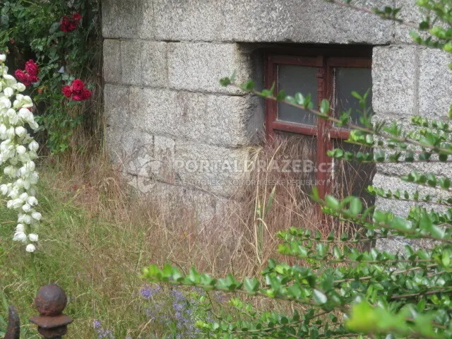Dražba spoluvlastnického podílu ve výši 1/3 na rodinném domě s garáží a se zahradou v Jablonci nad Nisou