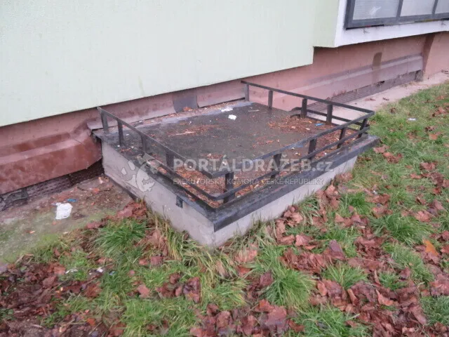 Kryt civilní ochrany, Chomutov, opakovaná dražba