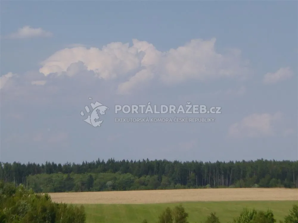 Podíl na pozemcích v k.ú. Brodek u Konice, okr. Prostějov a k.ú. Křenov, okr. Svitavy