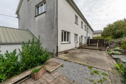 Charmante maison 2 façades avec garage et jardin