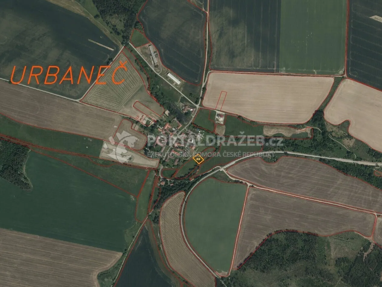 Pozemek o velikosti 823m2, Urbaneč