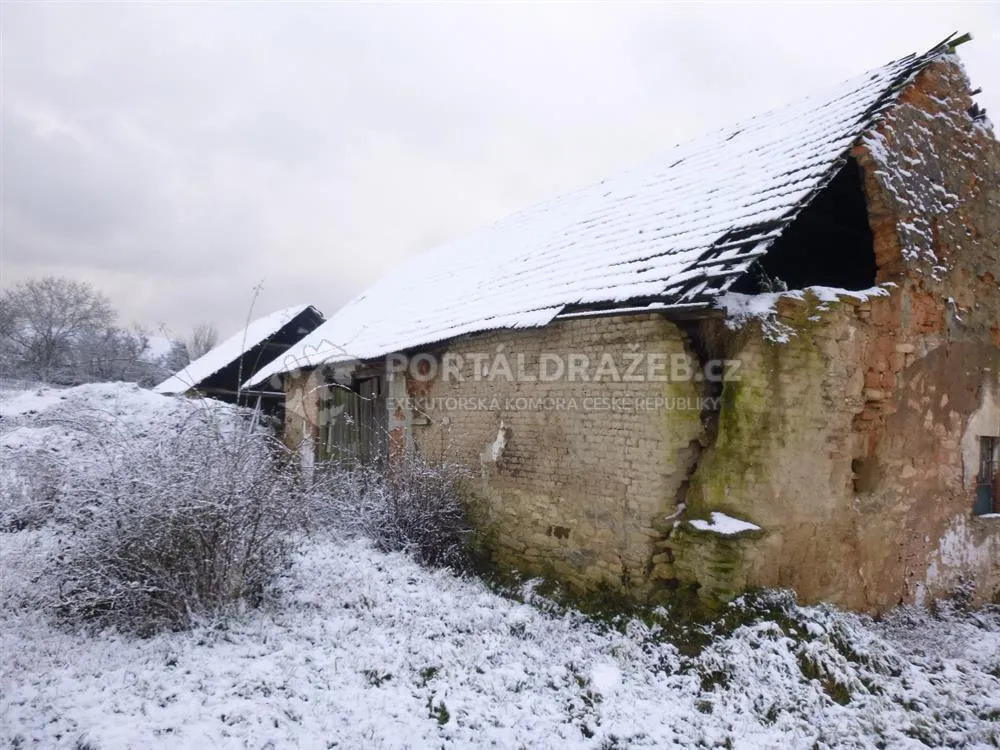 1/2 Rod. domu pozemky a přísluš.,k.ú. Horní Rudná, okr.: Svitavy