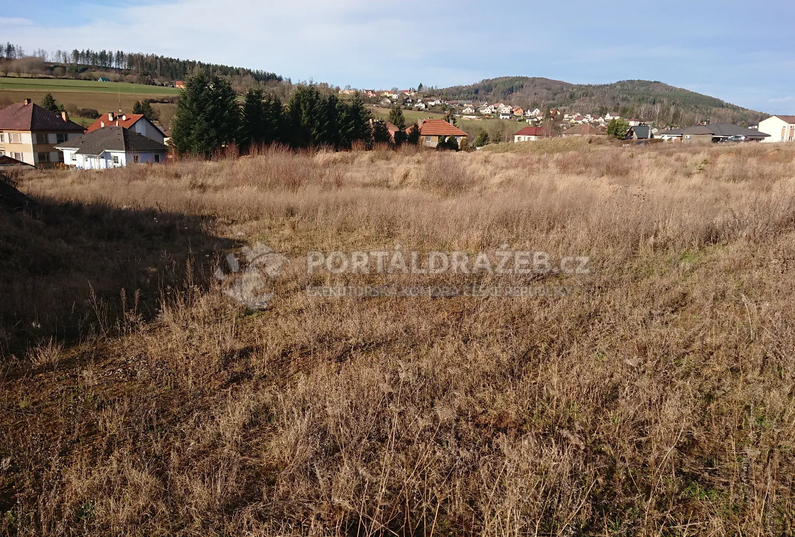 soubor pozemků určených k zastavění v obci Zaječov