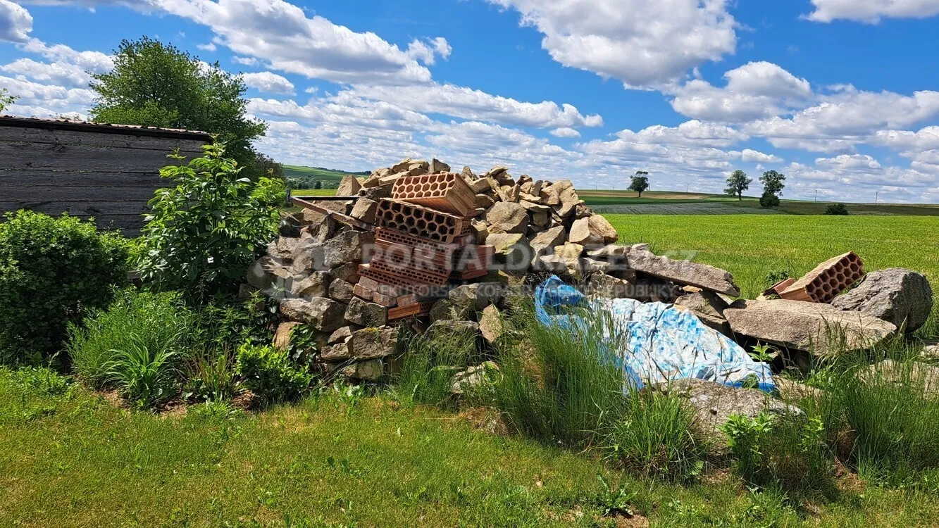 Spoluvlastnický podíl 1/2 k stavebnímu pozemku v obci Havlíčkova Borová, okres Havlíčkův Brod