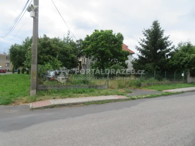 Dražba rodinného domu se zahradou, Vitice