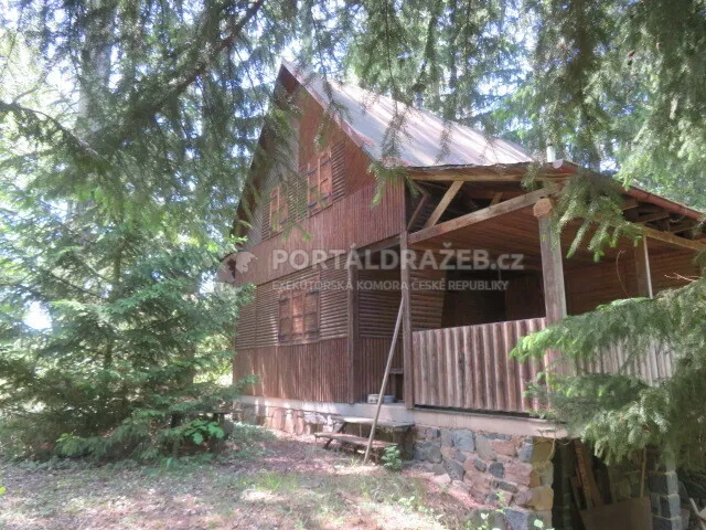 Dražba chaty č.e. 12, Bošov, okr. Chrudim