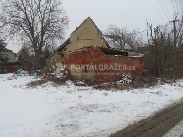 Dražba podílu id. 1/4 na RD se zahradou v obci Jindřichov, okres Bruntál