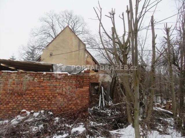 Dražba podílu id. 1/4 na RD se zahradou v obci Jindřichov, okres Bruntál