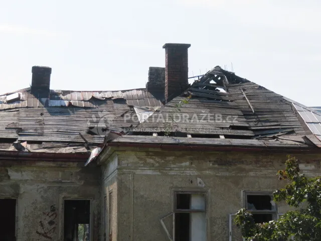 Samostatně stojící bytový dům č.p. 226, Krásná Lípa