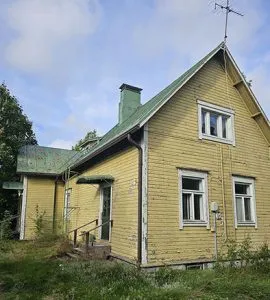 Ulosmitattu kiinteistö Kotkan Rauhalassa