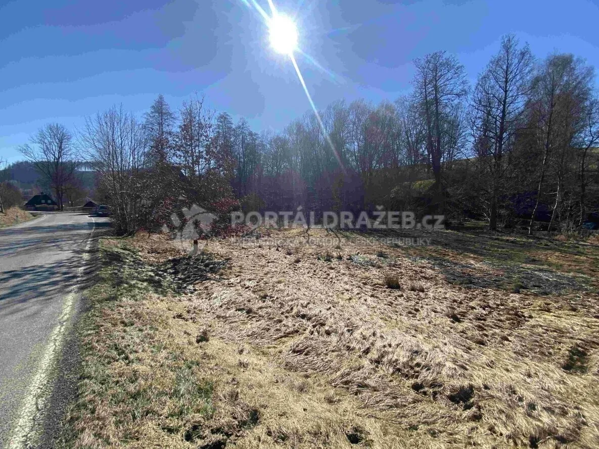 Stavební pozemek o velikosti 2052m2, Dolní Vernéřovice