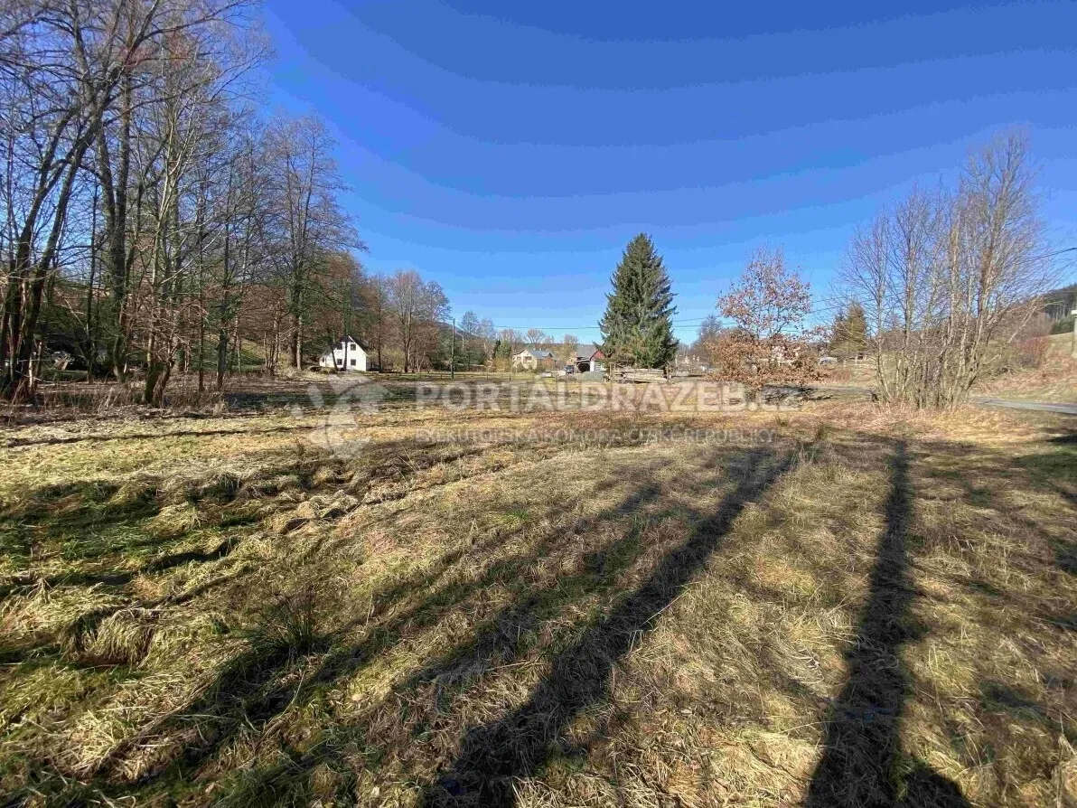 Stavební pozemek o velikosti 2052m2, Dolní Vernéřovice
