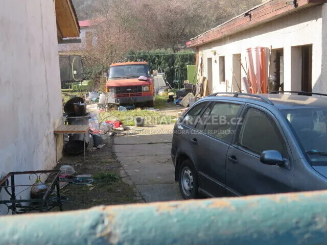 Dražba RD se zahradou v obci Dřínov, okres Mělník