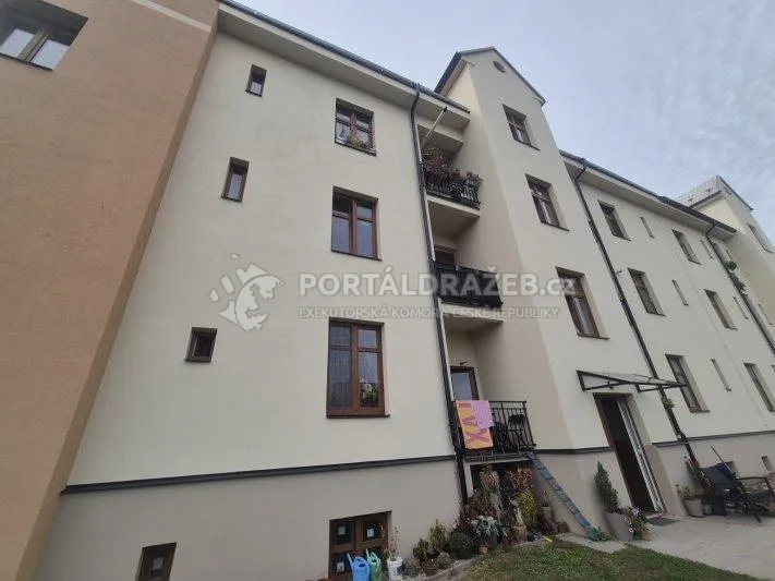 Id. 1/3 bytu 2+1, 73 m² v centru Kostelce nad Orlicí