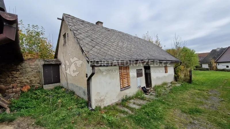 Rodinný dům 1+1 s pozemkem 131 m², Batelov, okr. Jihlava
