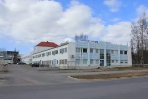 Ulosmitattu vuokraoikeus rakennuksineen, Oulu
