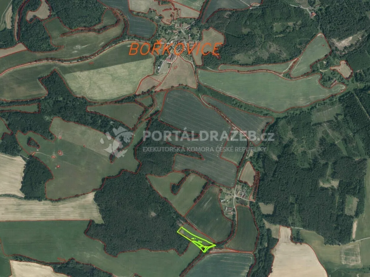 Pozemek o velikosti 9983m2, Bořkovice