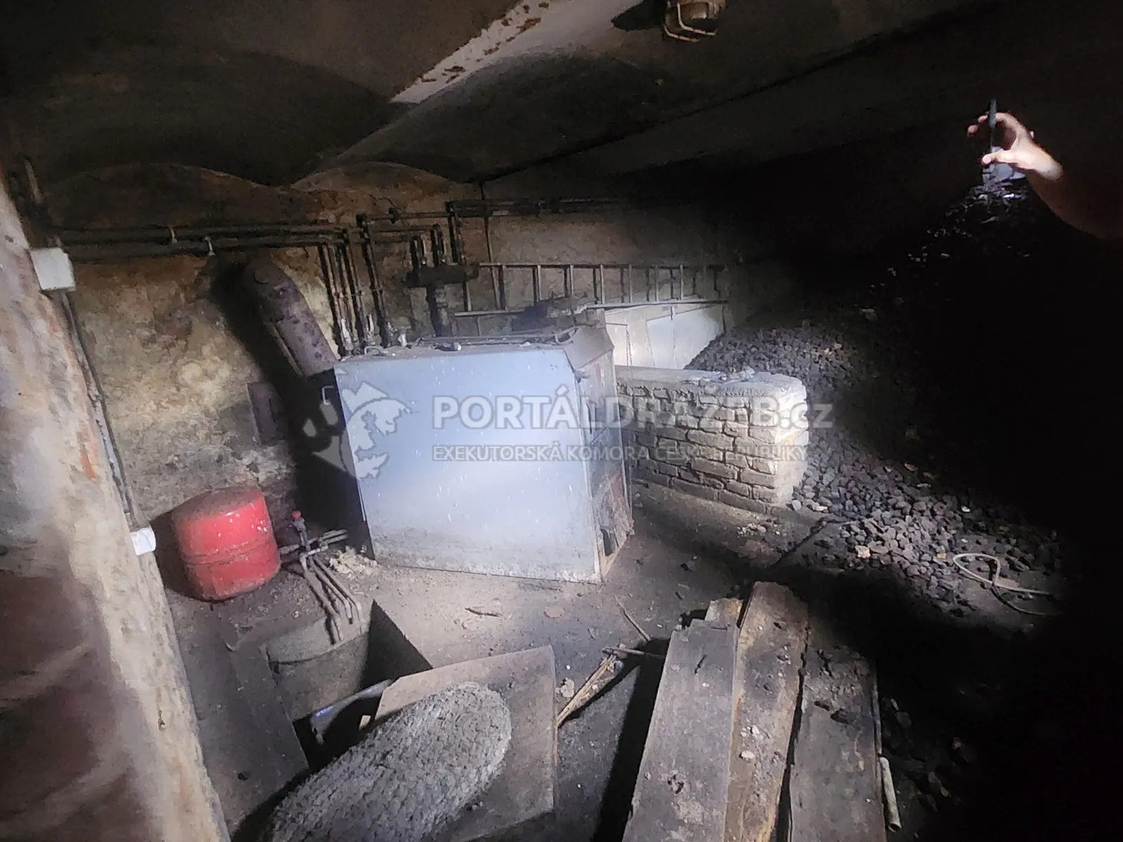 Rodinný dům s pozemkem v obci Hořesedly, Rakovník