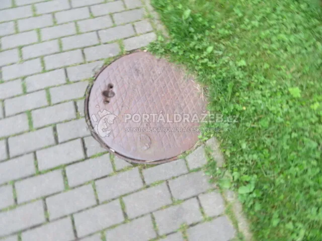 Byt 4 + 1 v Třinci, Lidická 529, užitná plocha 78 m2 (+ lodžie 14 m2 a sklepní kóje 2,9 m2), s podílem na nebytovém prostoru