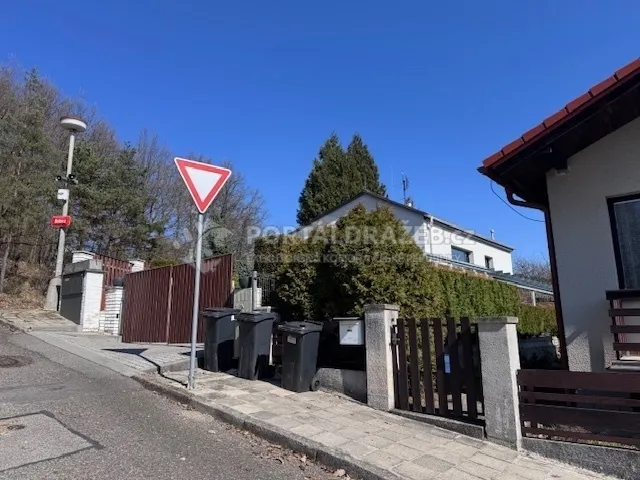 Rodinný dům o velikosti 639m2, Strakonice