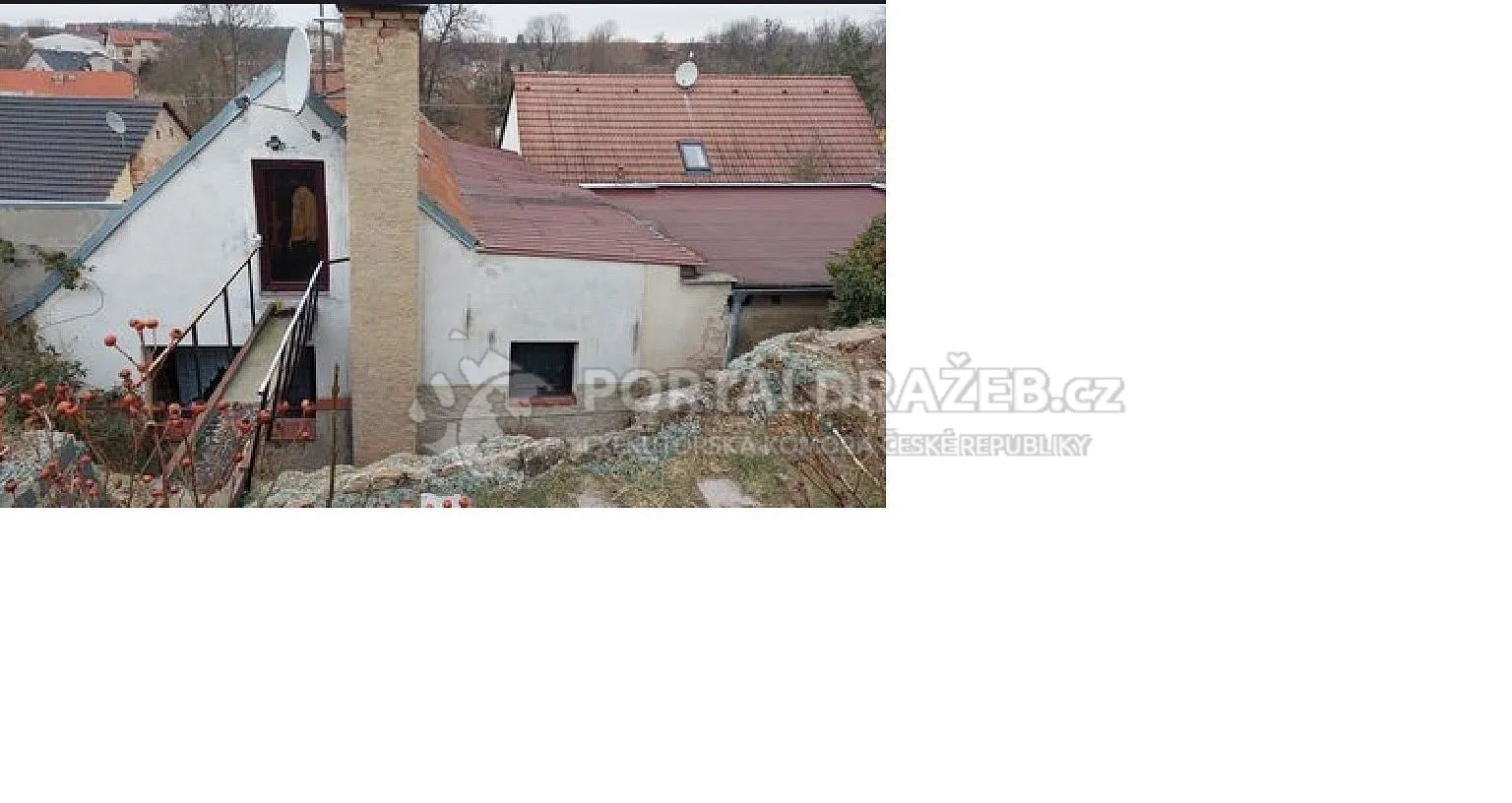 rodinný dům s pozemky, k.ú. Knovíz - podíl 1/32