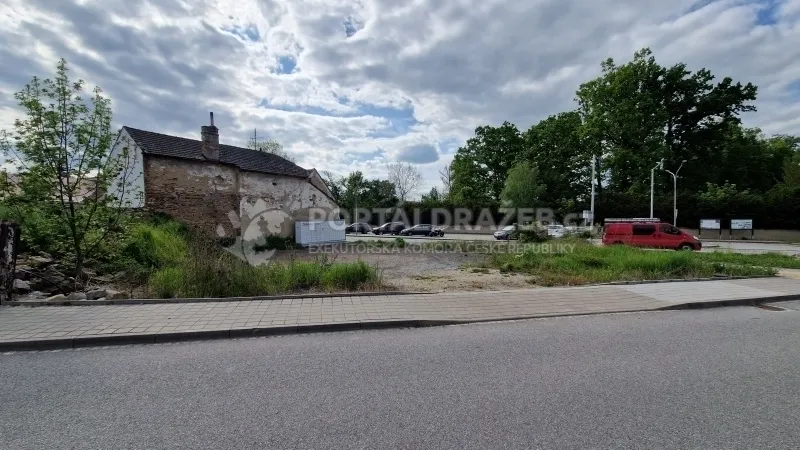 stavební pozemek v obci Jaroměřice nad Rokytnou, okres Třebíč