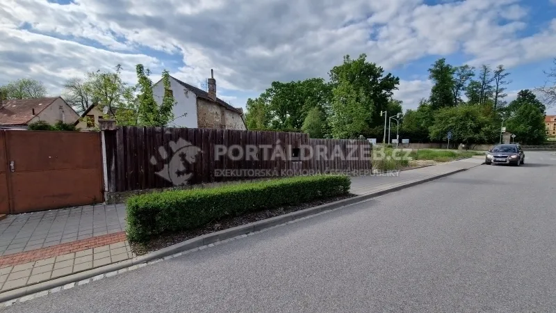 stavební pozemek v obci Jaroměřice nad Rokytnou, okres Třebíč