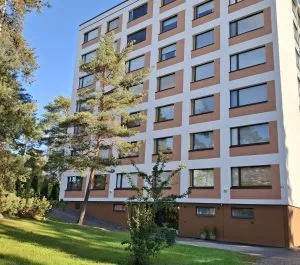 Ulosmitattu kerrostalo-osake 3 h + k 75,5 m2 Lohjalla