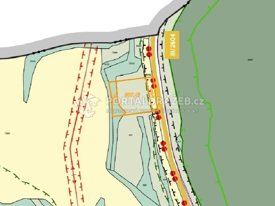 Pozemek o velikosti 3880m2, Sukorady