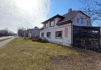 Butas 2 kamb., 45,64 kv. m Pagėgių sav. Pagėgių m. Vilniaus g. 20-4 Žemės sklypas 313/1658 dalis, 16,58 a. (0,17 ha.) Pagėgių sav. Pagėgių m. Vilniaus g. 20