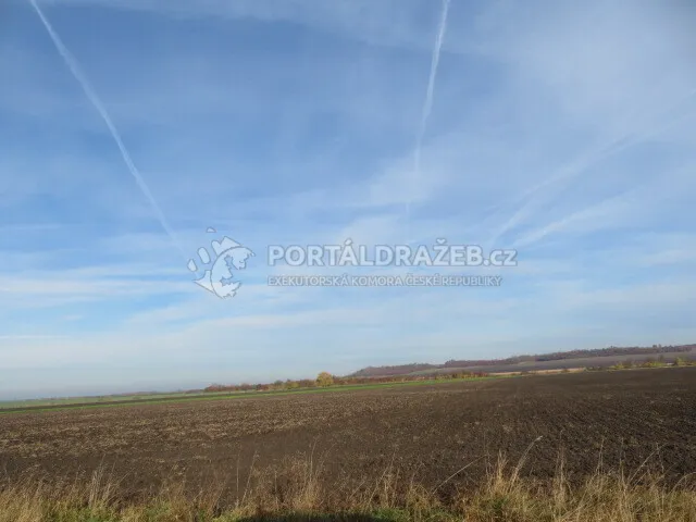 Podíl 1/5 orné půdy v obci Opočnice