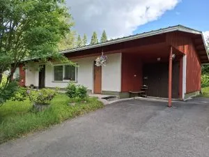 Ulosmitattu omakotitalokiinteistö Rautavaaralla