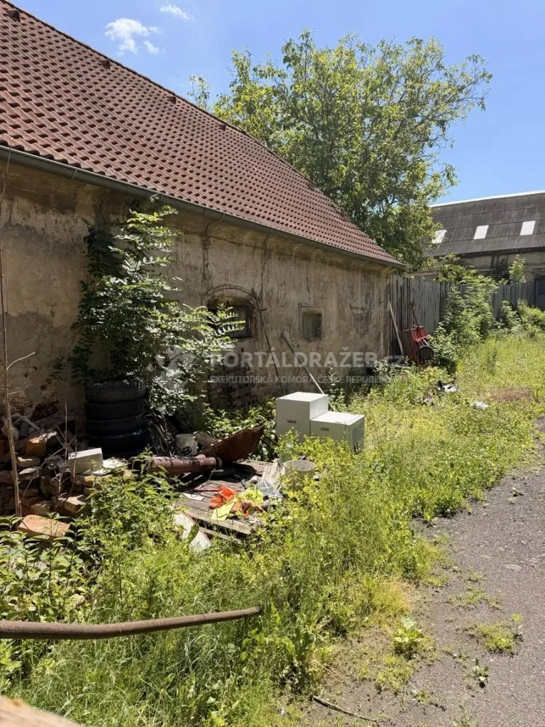 rodinný dům v obci Lahošť, okr. Teplice