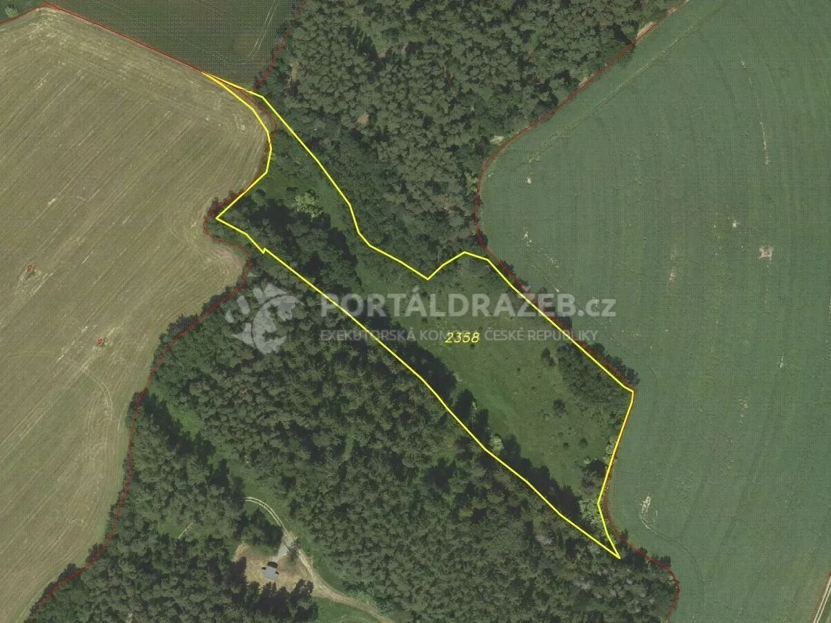 Pozemek o velikosti 16180m2, Křenov