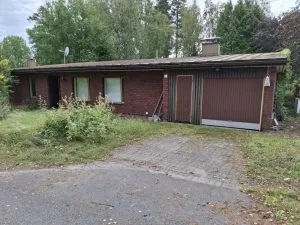 Ulosmitattu kiinteistö (0,0846 ha) rakennuksineen Koivulassa, Orimattilassa