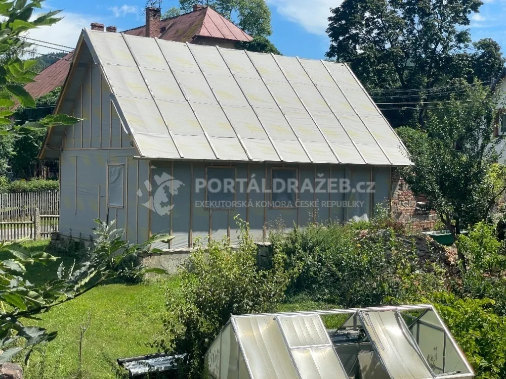 Pozemky s rozestavěnou stavbou, liberec