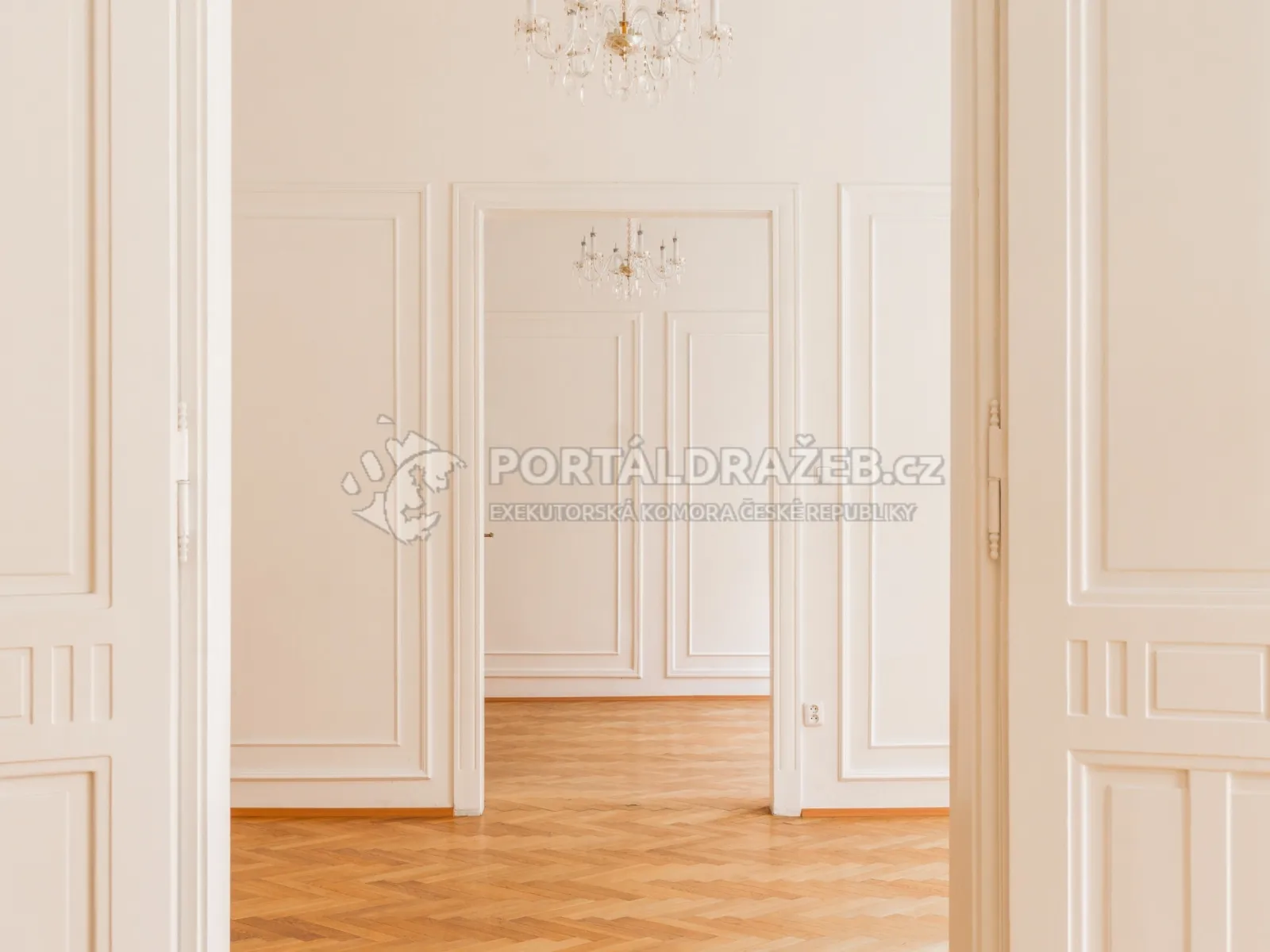 Bytový dům Pařížská 15, Praha
