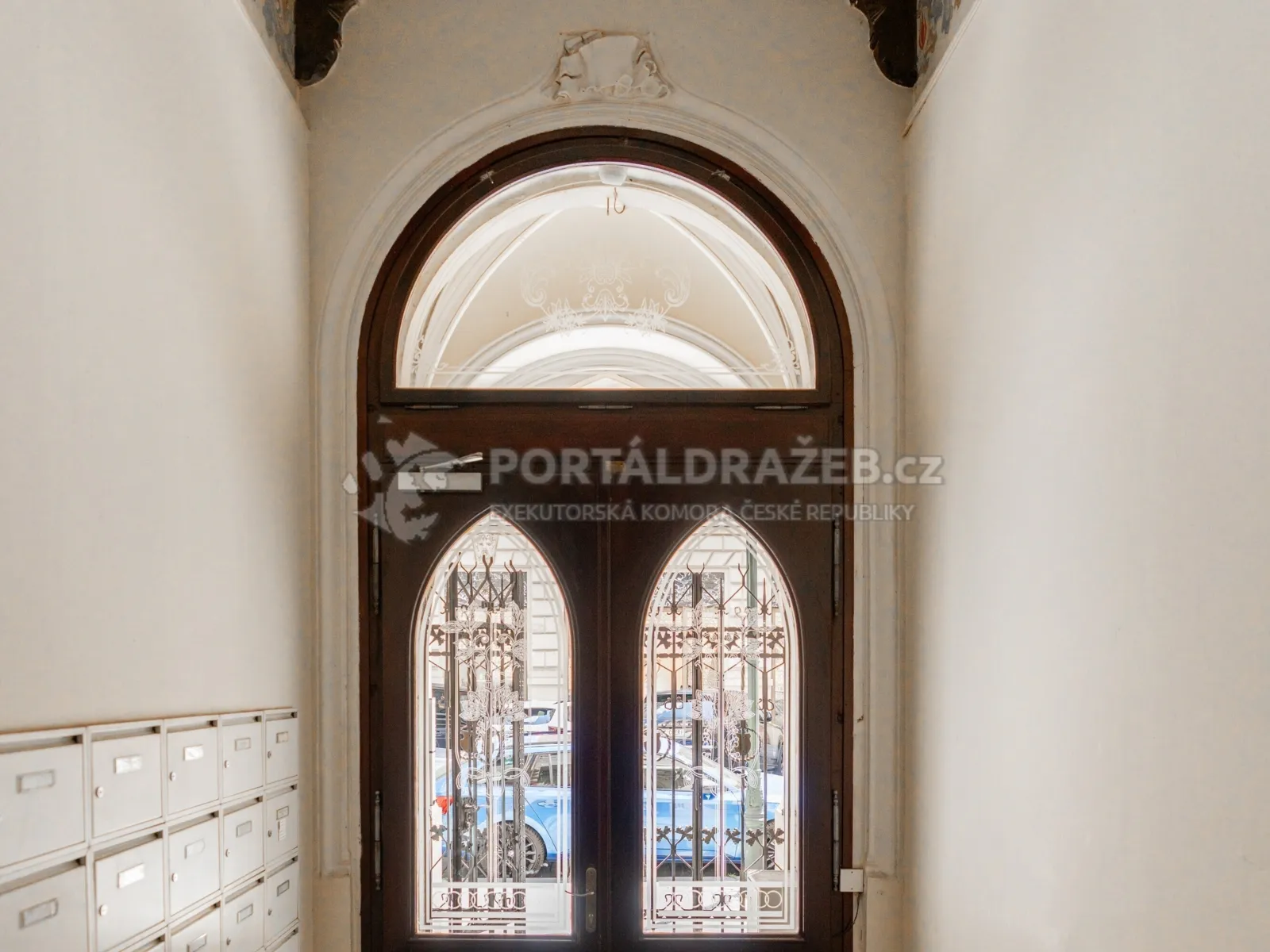 Bytový dům Pařížská 15, Praha