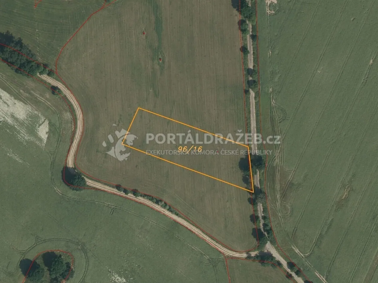 Pozemek o velikosti 5200m2, Stříbřec