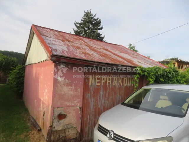 Garáž o velikosti 10m2, Praha-západ