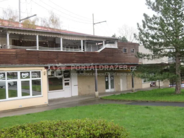Obchodní prostory o velikosti 188m2, Chomutov